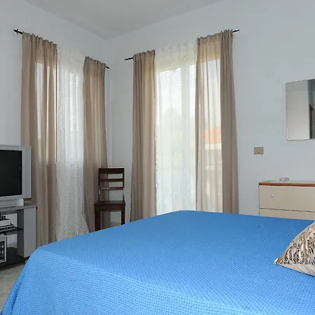 Apartment With Air Conditioning And Salt Pool Santa Venerina