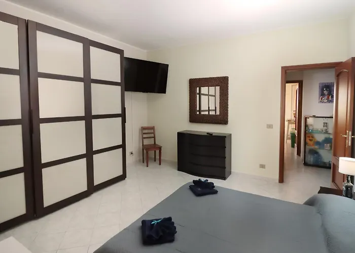 With Air Conditioning And Salt Pool Santa Venerina